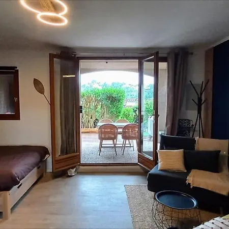 Cocoon Hut * Villeneuve-Loubet