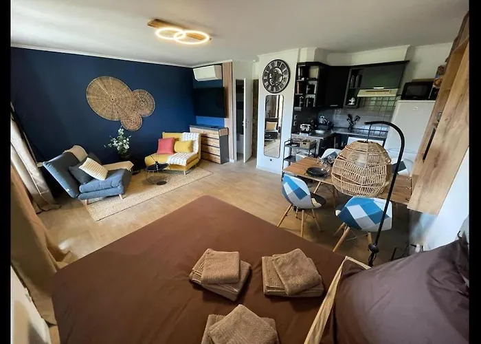 Cocoon Hut * Villeneuve-Loubet